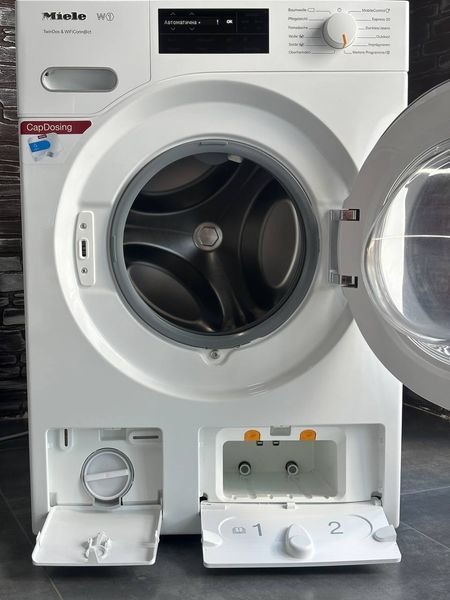 Пральна машина Miele WWE 660 WCS 4578 фото