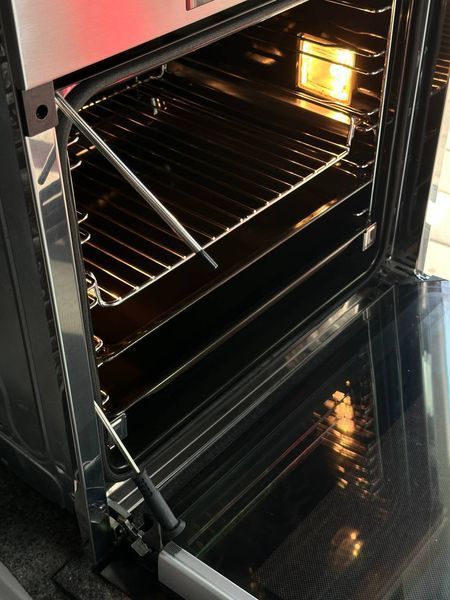 Духова шафа Miele H 5681 BP 41 фото