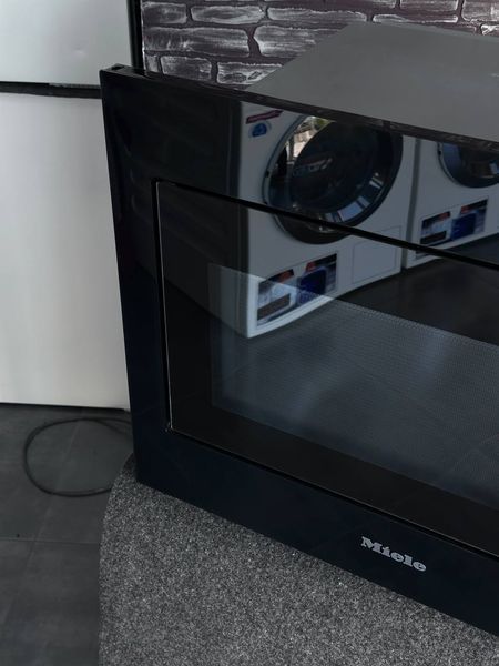 Вбудована Мікрохвильова піч Miele M 8260 - 2 Чорний Обсидіан 45 См 90 фото