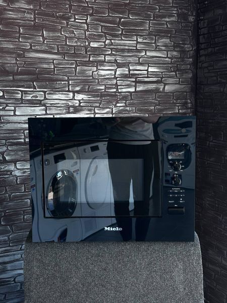 Вбудована Мікрохвильова піч Miele M 8260 - 2 Чорний Обсидіан 45 См 90 фото
